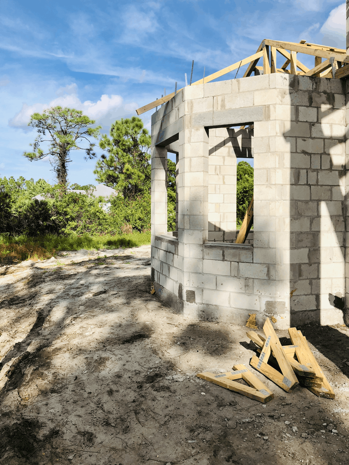 unfinished-concrete-building-construction-in-a-gre-2026-03-16-00-32-22-utc